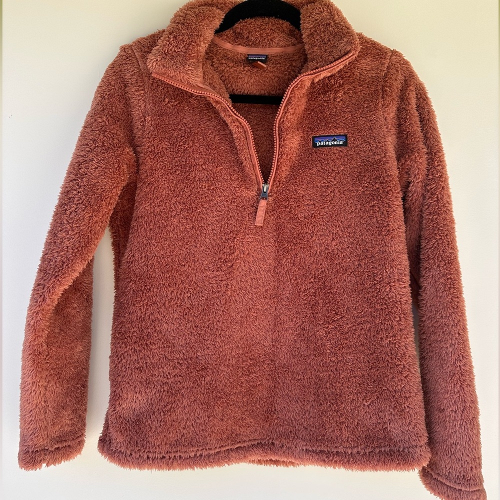 Patagonia pink fleece